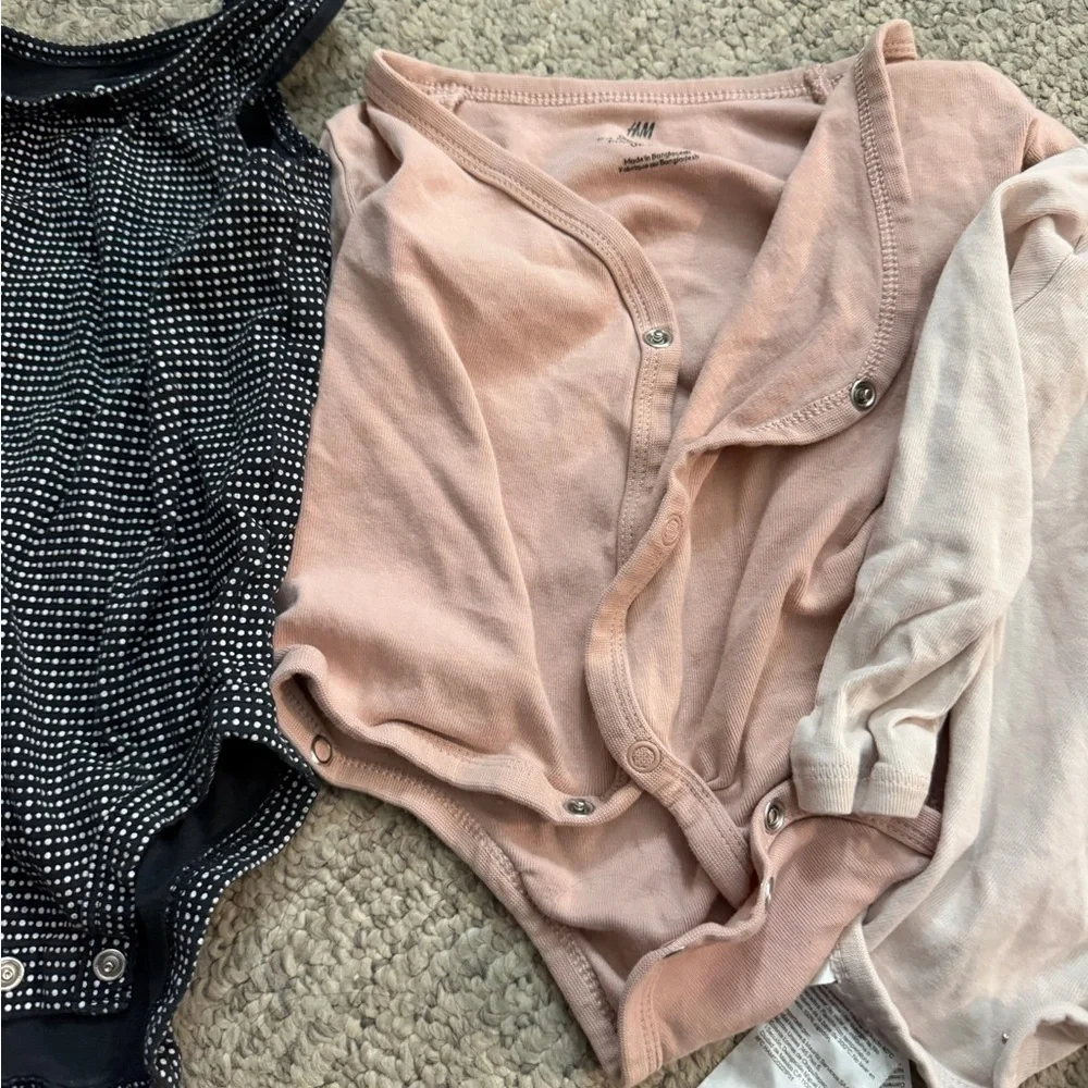 Lot of 3 baby onezee Sz 9 months Carter’s H&M